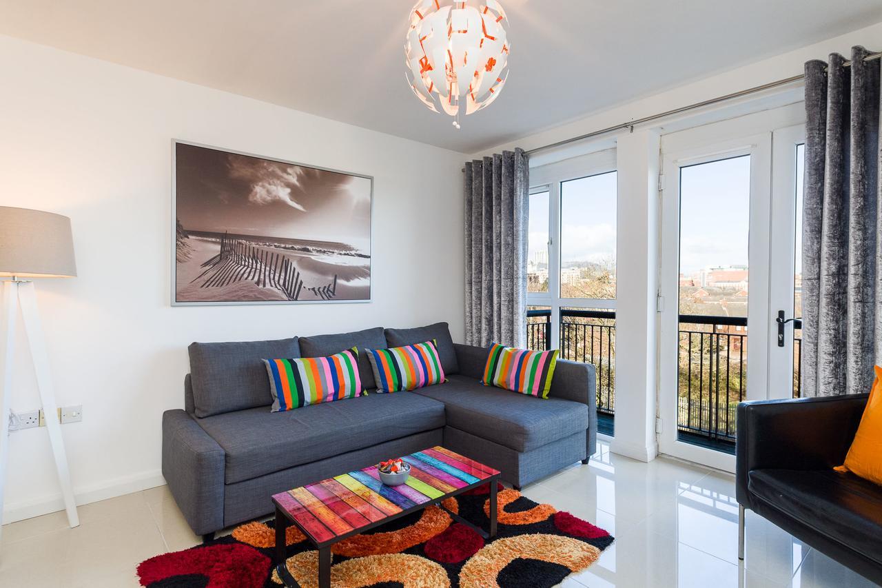 Ultra Urban Belfast Corporate Apartments Bagian luar foto