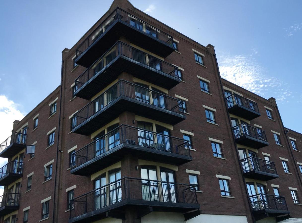Ultra Urban Belfast Corporate Apartments Bagian luar foto