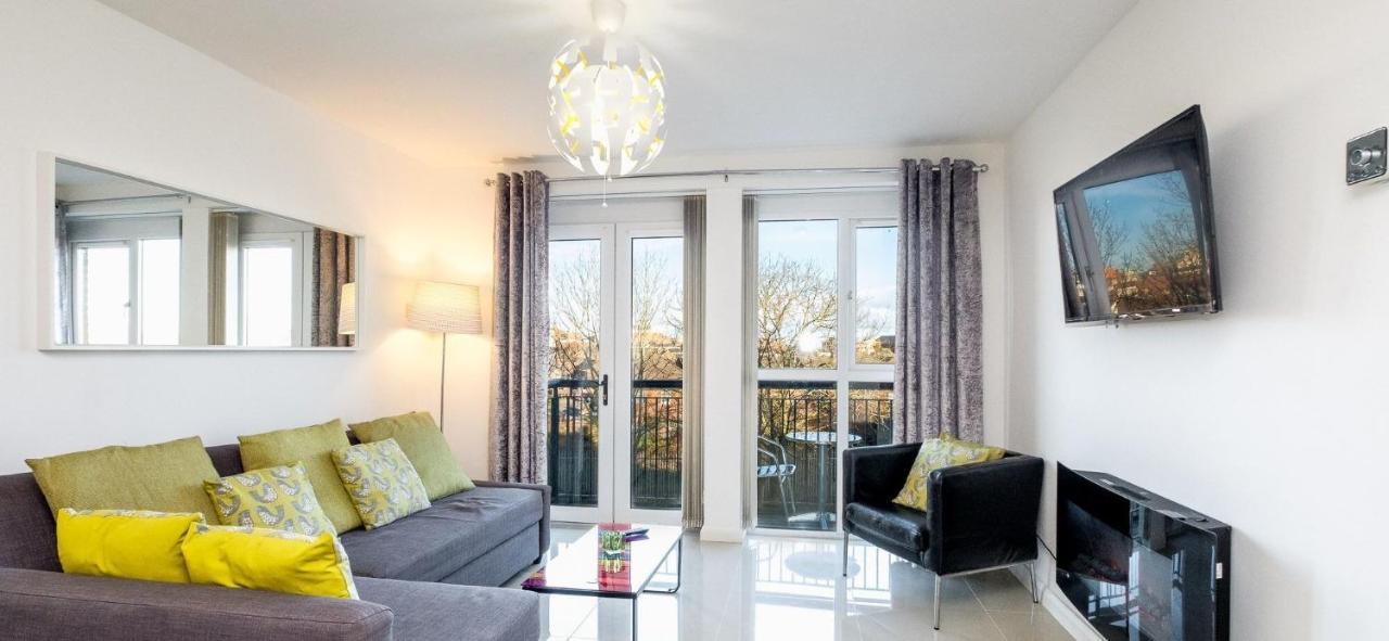 Ultra Urban Belfast Corporate Apartments Bagian luar foto