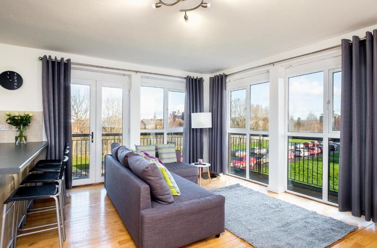 Ultra Urban Belfast Corporate Apartments Bagian luar foto