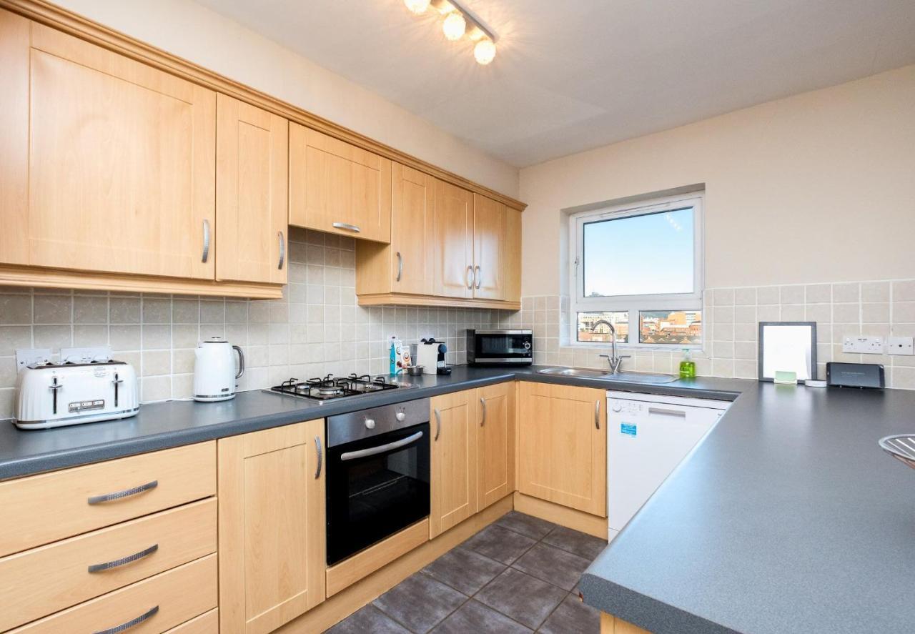 Ultra Urban Belfast Corporate Apartments Bagian luar foto
