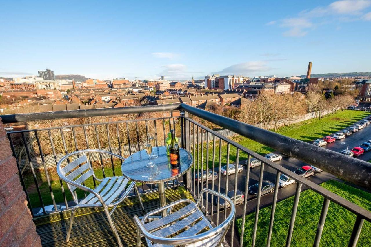 Ultra Urban Belfast Corporate Apartments Bagian luar foto